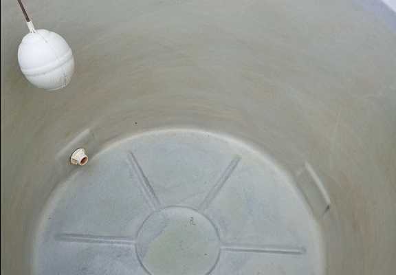 Lavado de tanques de agua después